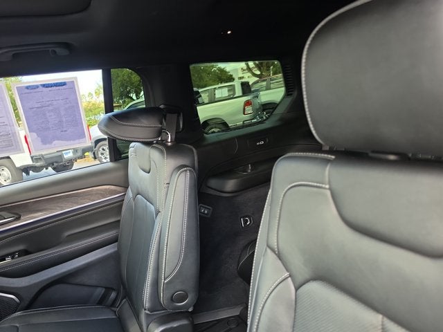 2024 Jeep Grand Cherokee L Overland 4WD