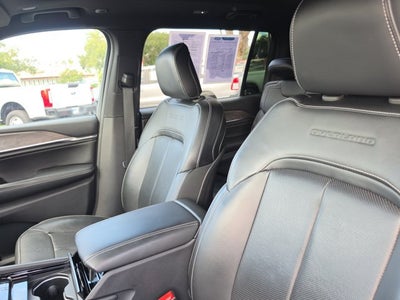 2024 Jeep Grand Cherokee L Overland 4WD