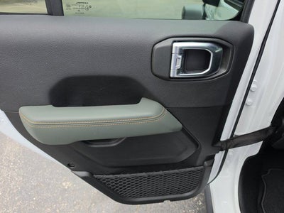 2026 Jeep Gladiator Mojave Medium Bed