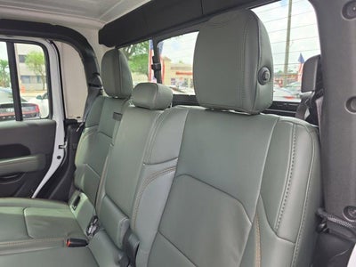 2026 Jeep Gladiator Mojave Medium Bed