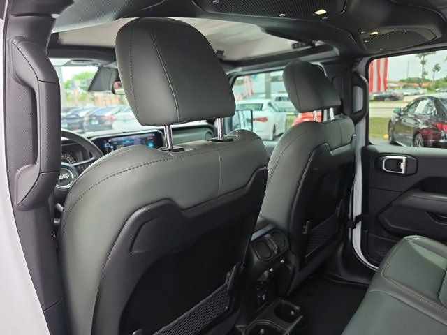 2026 Jeep Gladiator Mojave Medium Bed