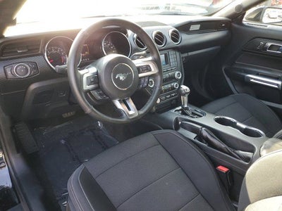 2016 Ford Mustang V6