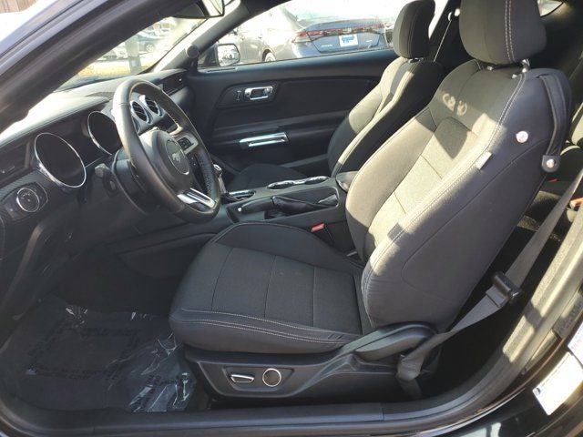 2016 Ford Mustang V6