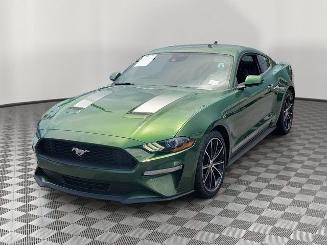 2022 Ford Mustang EcoBoost