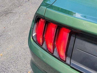 2022 Ford Mustang EcoBoost