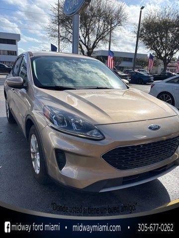 2020 Ford Escape SE