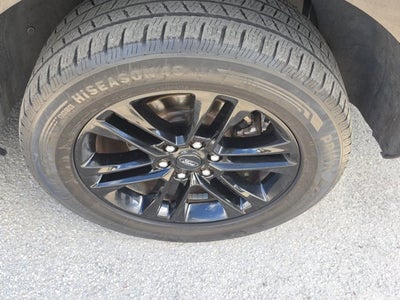 2023 Ford Expedition Max XLT