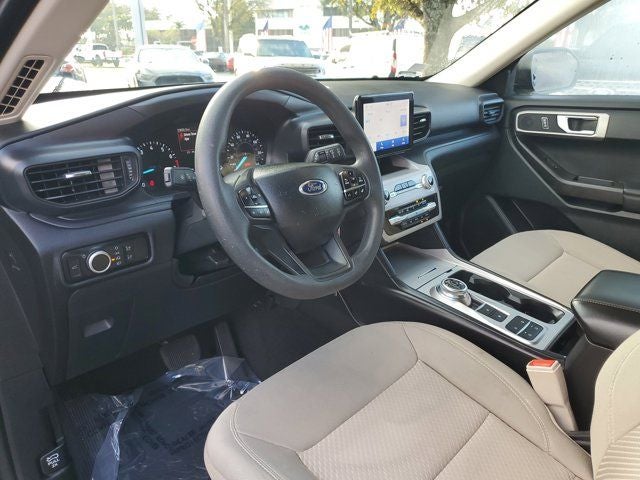 2024 Ford Explorer Base