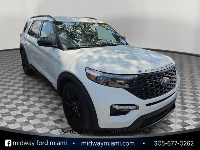 2023 Ford Explorer ST-Line