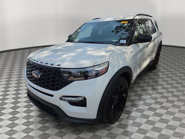 2023 Ford Explorer ST-Line
