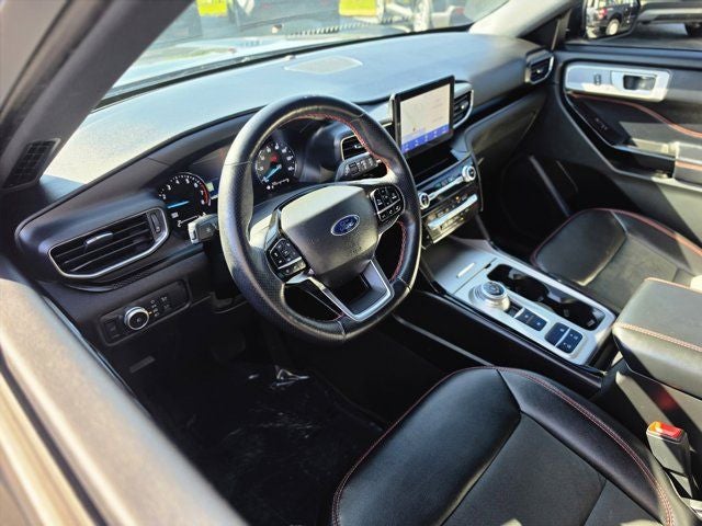 2022 Ford Explorer ST-Line