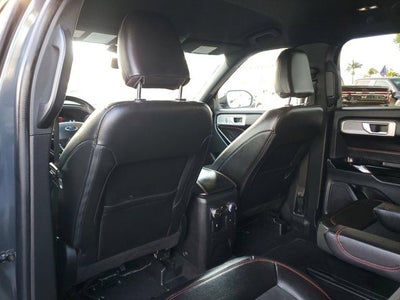 2022 Ford Explorer ST-Line