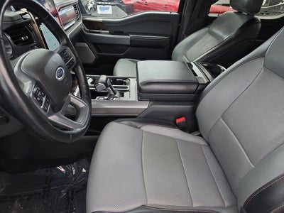 2023 Ford F-150 Lightning Lariat