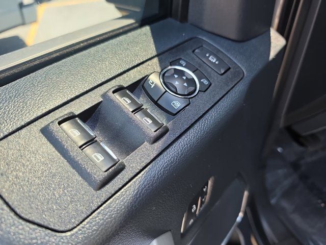 2022 Ford F-250SD Lariat Ultimate Pkg