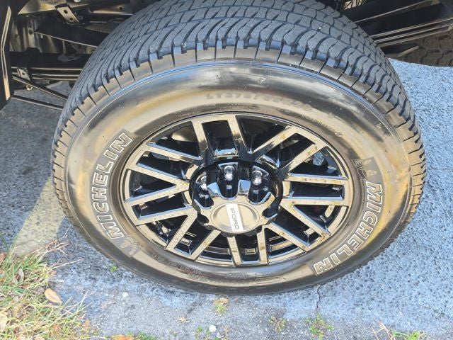 2022 Ford F-250SD Lariat Ultimate Pkg