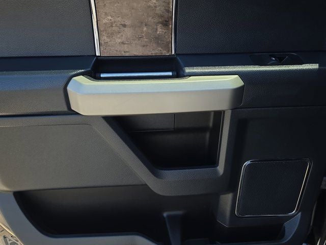 2022 Ford F-250SD Lariat Ultimate Pkg