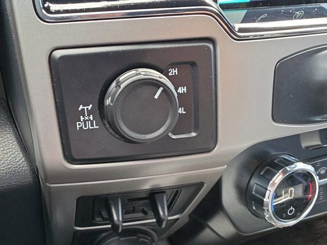 2022 Ford F-350SD Lariat Ultimate Pkg