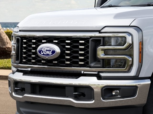 2027 Ford F-350SD XLT DRW