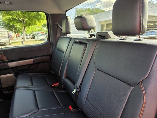 2025 Ford F-350SD Lariat DRW