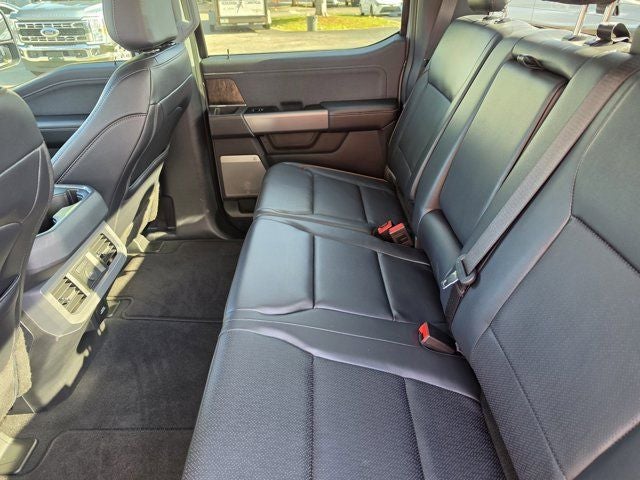 2025 Ford F-350SD Lariat DRW