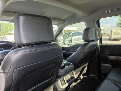 2025 Ford F-350SD Lariat DRW