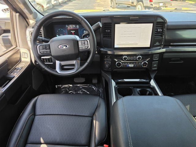 2025 Ford F-350SD Lariat DRW