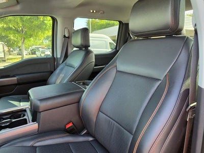 2025 Ford F-350SD Lariat DRW