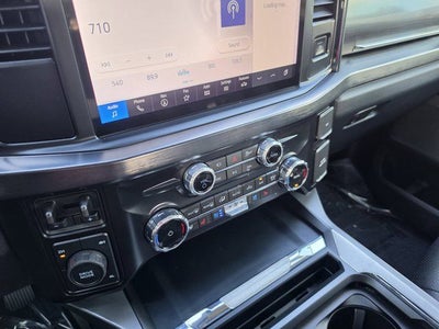 2025 Ford F-350SD Lariat DRW