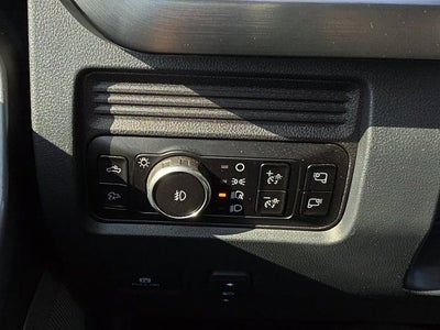 2025 Ford F-350SD Lariat DRW