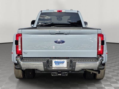 2025 Ford F-350SD Lariat DRW