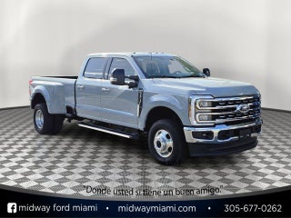 2025 Ford F-350SD Lariat DRW
