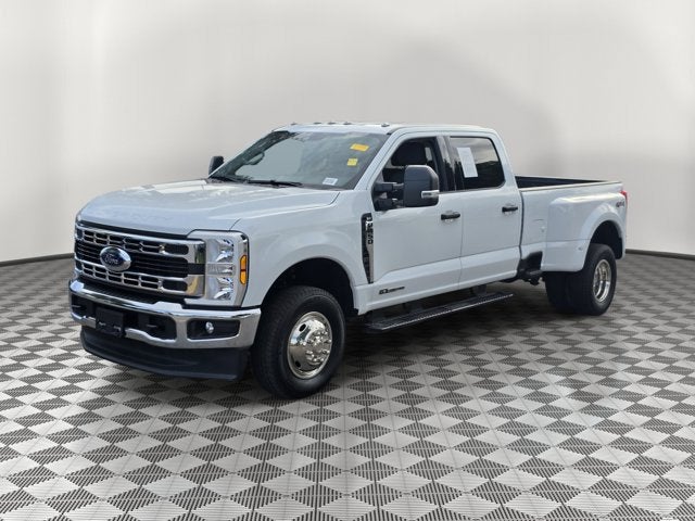 2026 Ford F-350SD XLT DRW