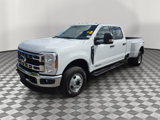 2026 Ford F-350SD XLT DRW