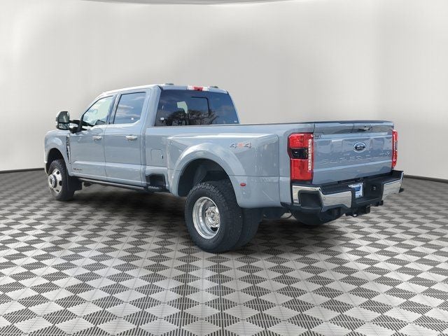 2024 Ford F-350SD Lariat DRW Ultimate Pkg