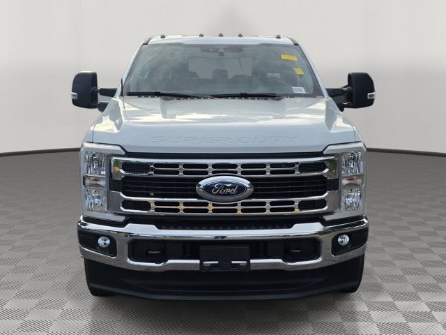 2025 Ford F-450SD XLT DRW