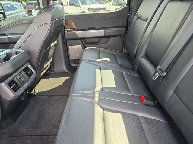 2025 Ford F-450SD Lariat DRW
