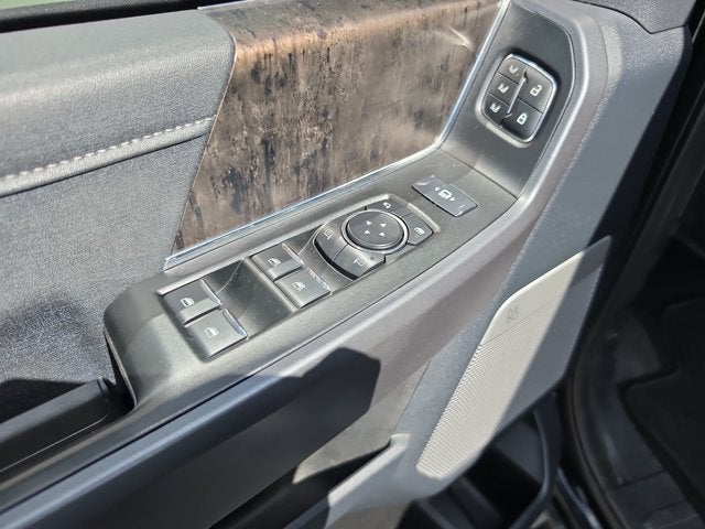 2025 Ford F-450SD Lariat DRW