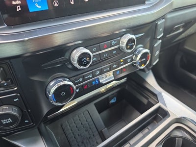 2025 Ford F-450SD Lariat DRW