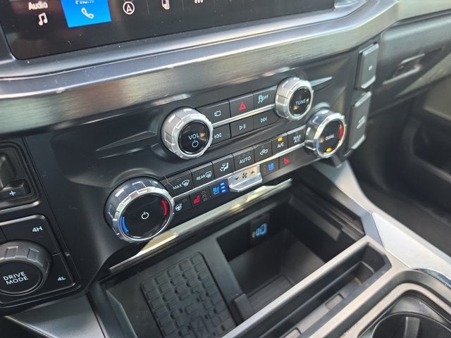 2025 Ford F-450SD Lariat DRW