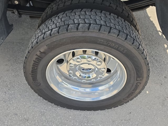 2025 Ford F-450SD Lariat DRW