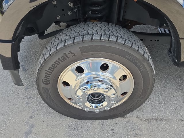2025 Ford F-450SD Lariat DRW