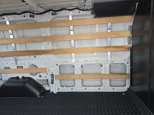 2025 Ford Transit-250 Base LR