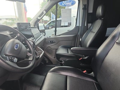 2024 Ford Transit-250 Base HR