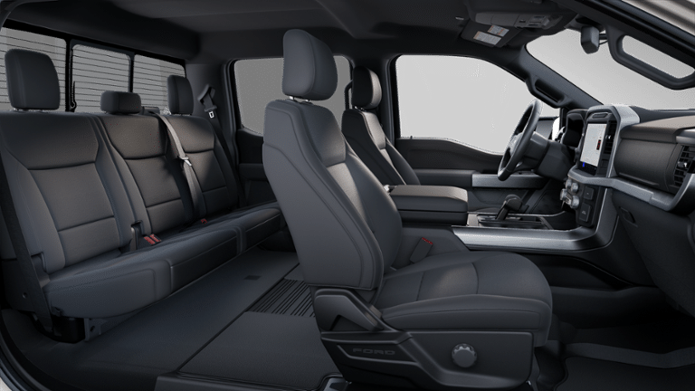 2025 Ford F-150 XLT - Photo 13