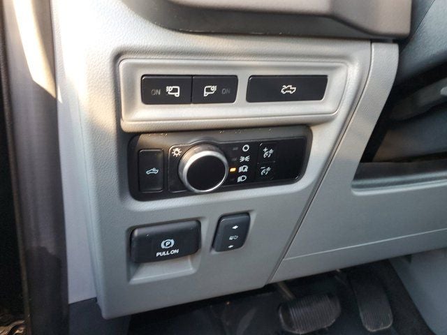 2024 Ford F-150 Lightning XLT