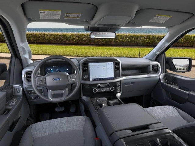 2025 Ford F-150 Lightning XLT