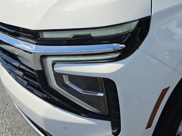 2025 Chevrolet Suburban LS