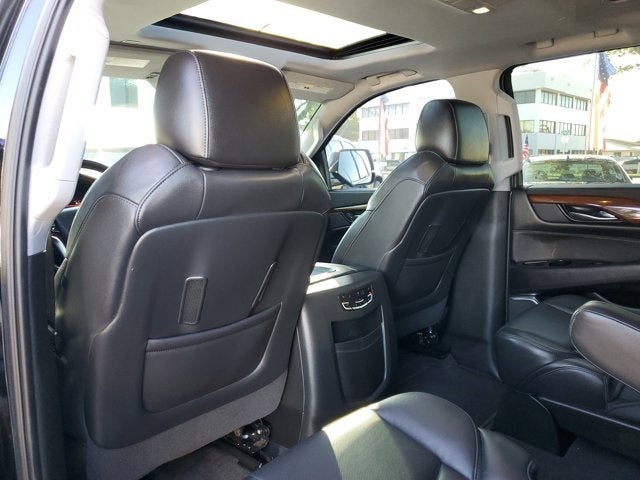 2020 Cadillac Escalade Luxury