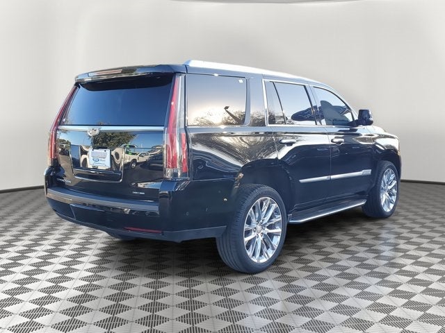 2020 Cadillac Escalade Luxury