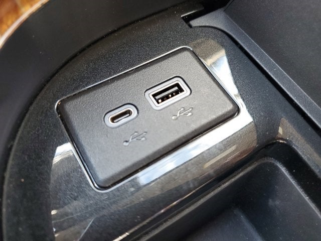 2023 Cadillac Escalade Premium Luxury Platinum